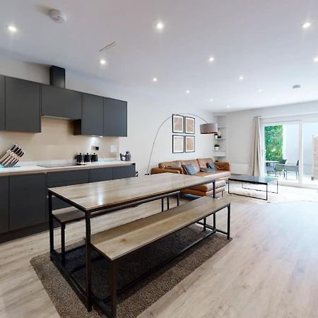 Stylish 2Bed Flat 10Min To Wimbledon Tennis Courts London Eksteriør bilde